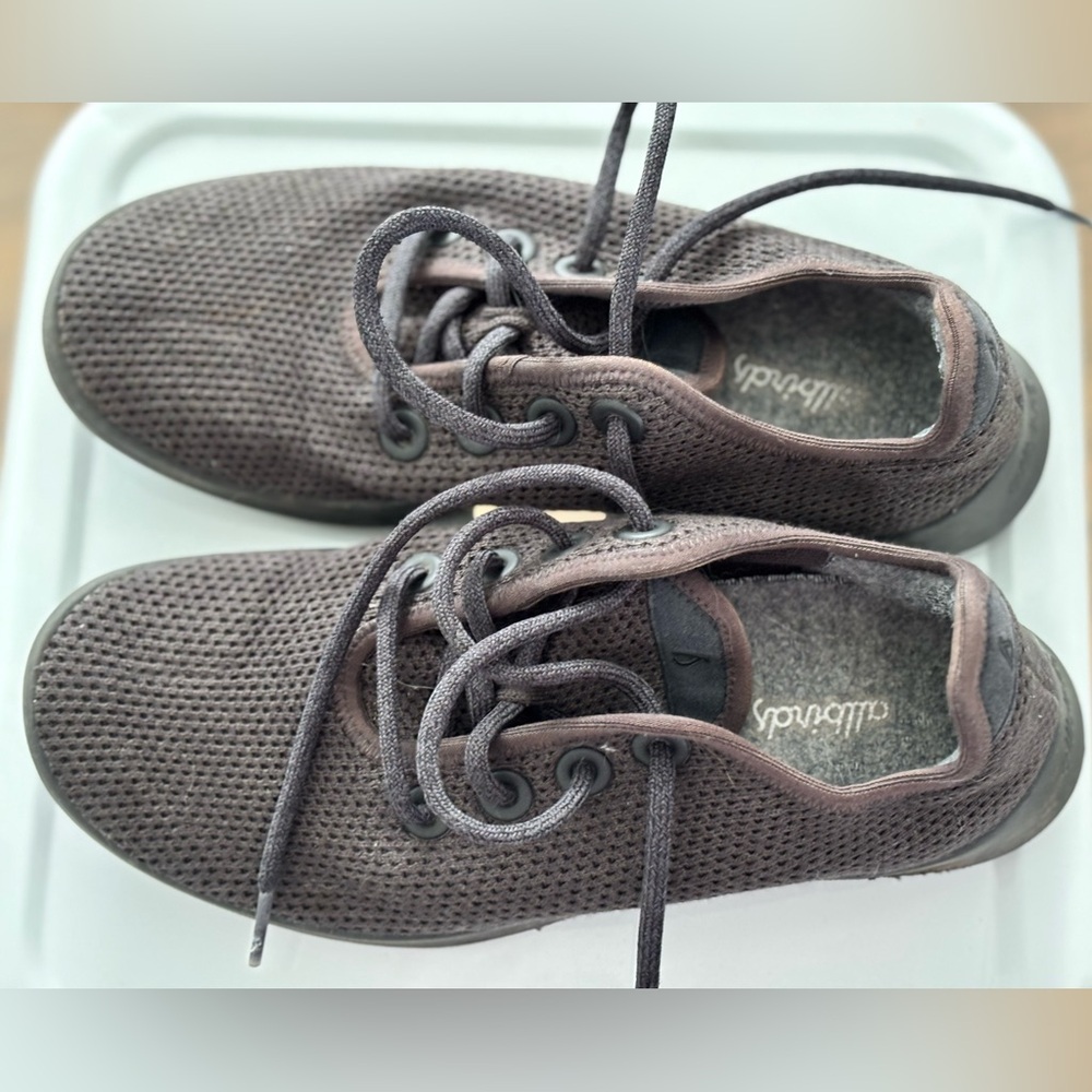 All Birds Tree Top black wool shoes women’s size 8.